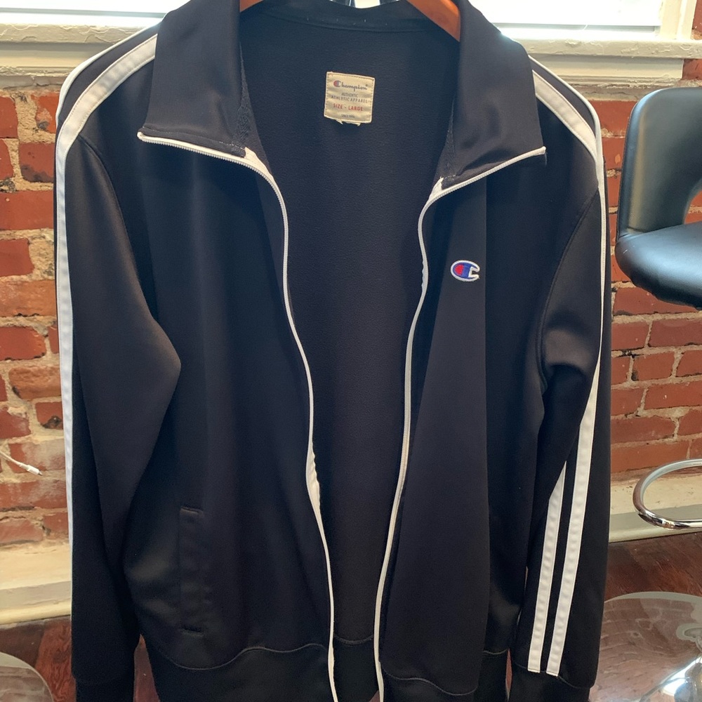 CHAMPION LIGHT WEIGHT JACKET